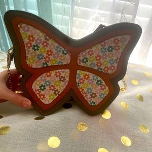 Lot of 4 girls purses